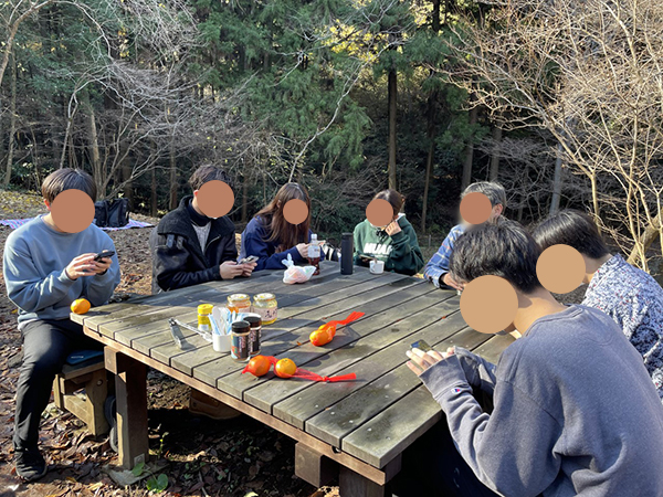 今日の活動について、写真を見ながら振り返り、ディスカッション